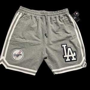 New Era Los Angeles Dodgers Gray Logo Select Shorts
